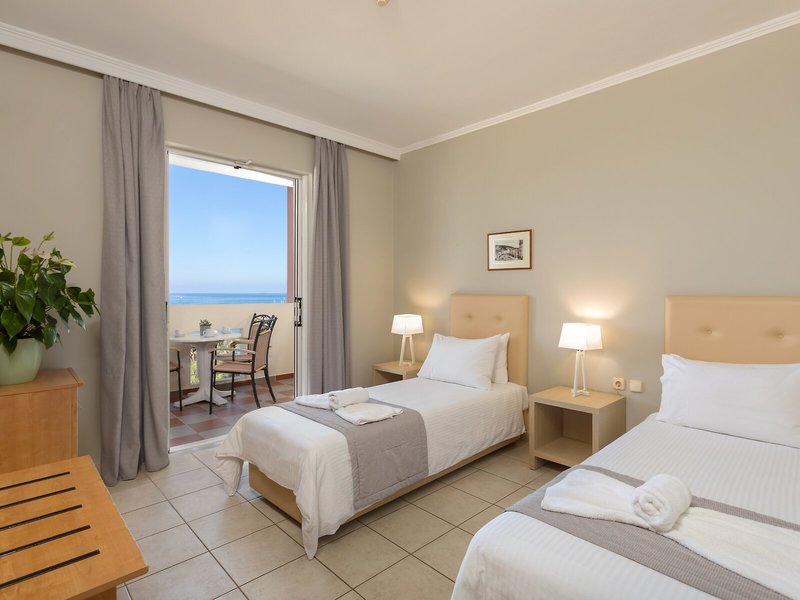 Xenos Kamara Beach Hotel 36