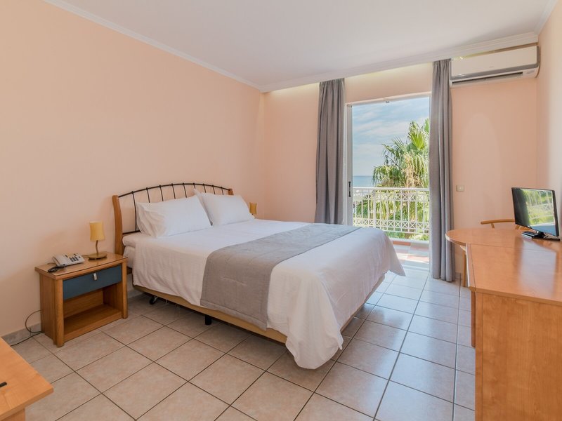 Xenos Kamara Beach Hotel 41
