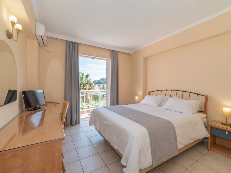 Xenos Kamara Beach Hotel 43