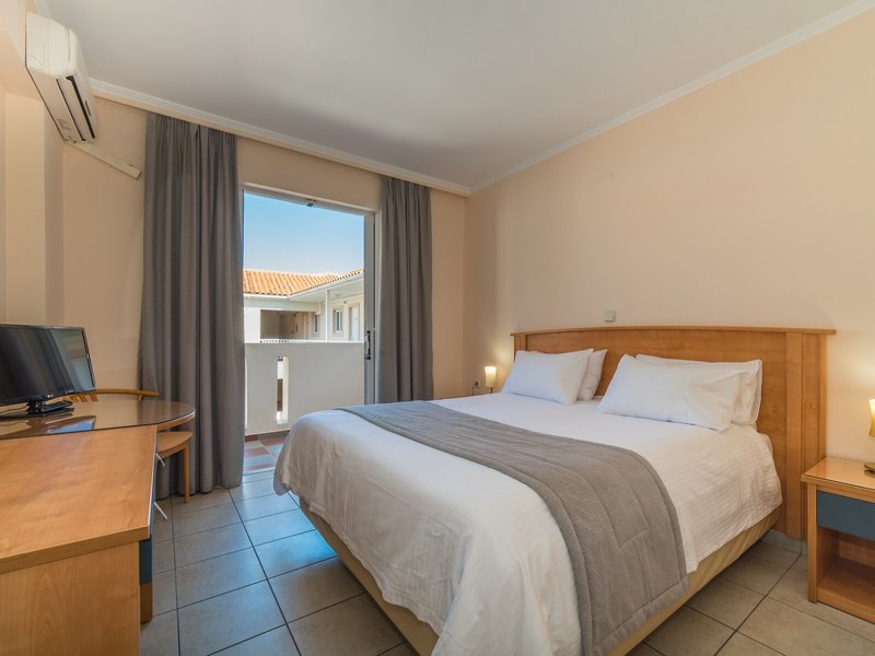 Xenos Kamara Beach Hotel 47