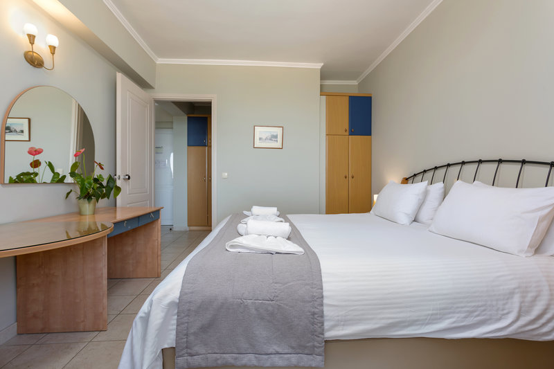 Xenos Kamara Beach Hotel 13