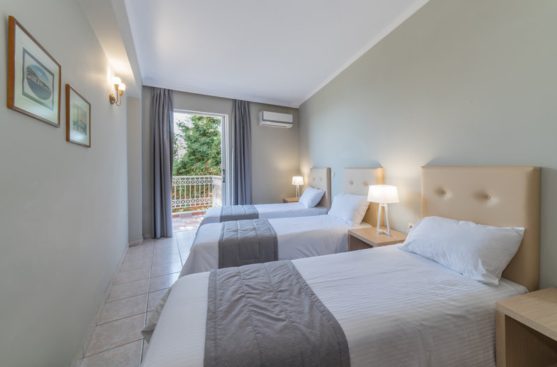 Xenos Kamara Beach Hotel 15