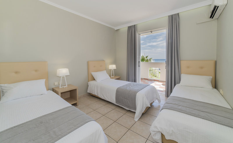 Xenos Kamara Beach Hotel 12