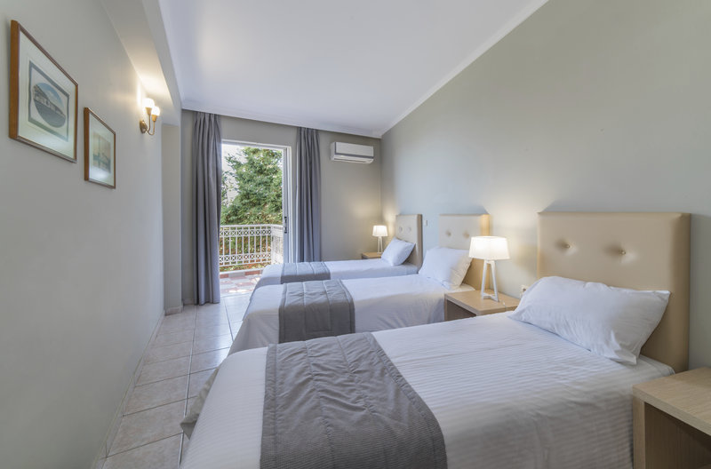 Xenos Kamara Beach Hotel 15