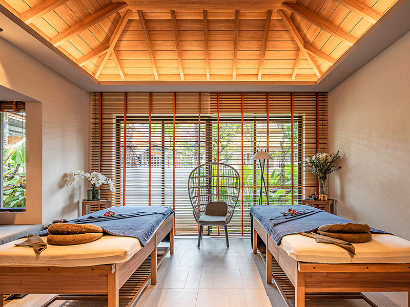 Grand Mercure Khao Lak Bangsak 13