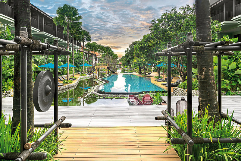 Grand Mercure Khao Lak Bangsak 3