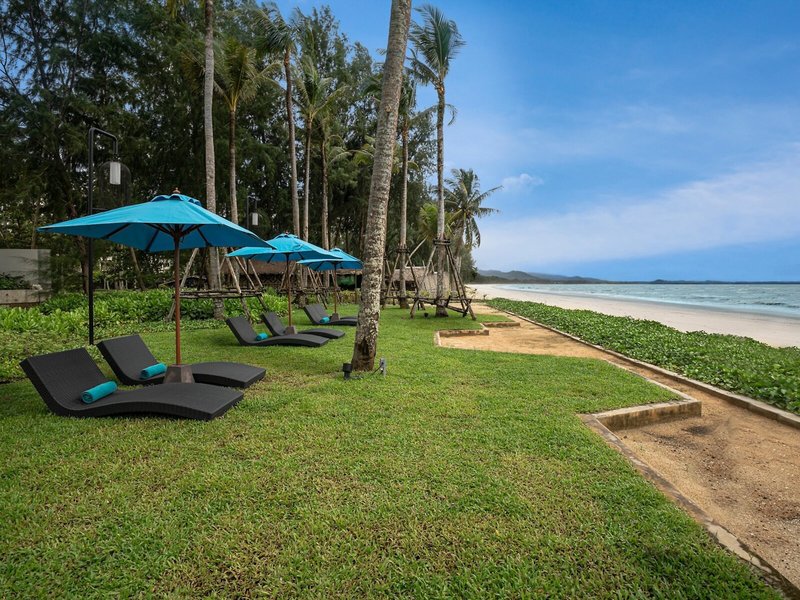 Grand Mercure Khao Lak Bangsak 16