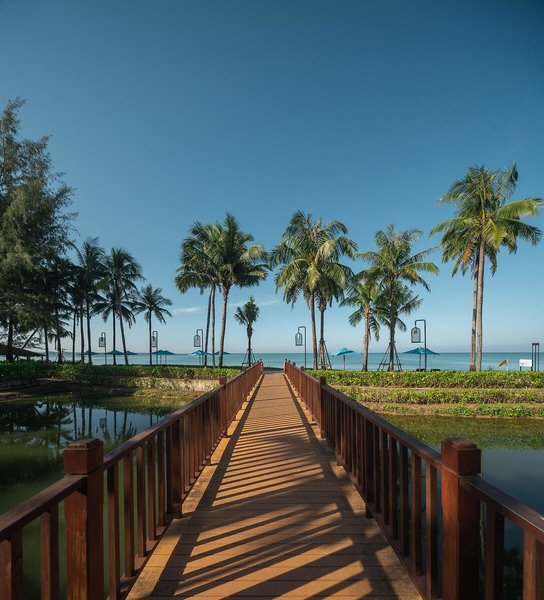 Grand Mercure Khao Lak Bangsak 27