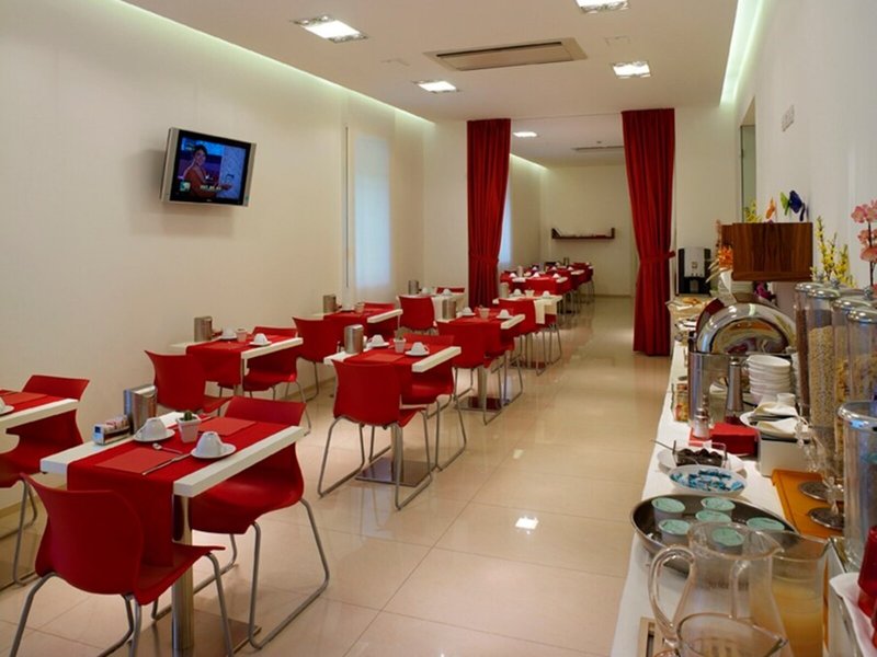 Card International 17 - Restaurant