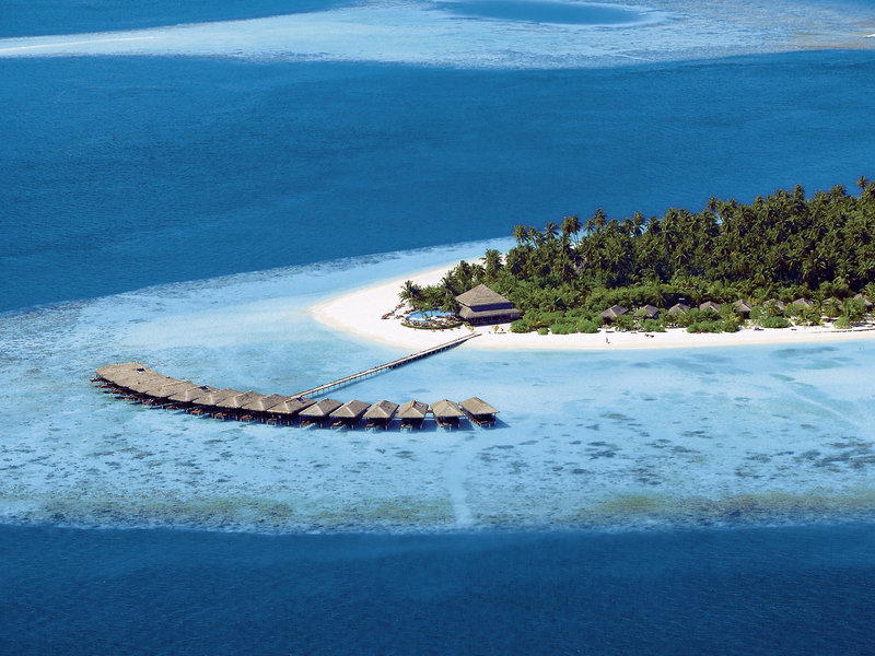 Filitheyo Island Resort 3