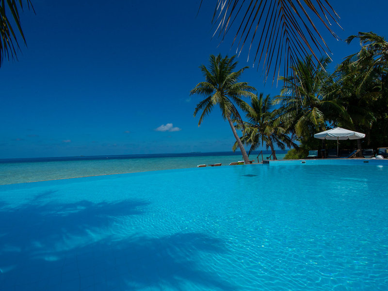 Filitheyo Island Resort 11