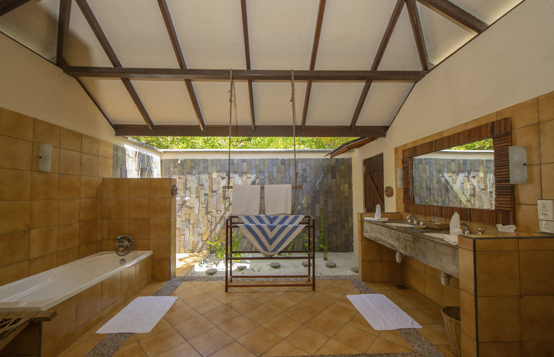 Filitheyo Island Resort 10