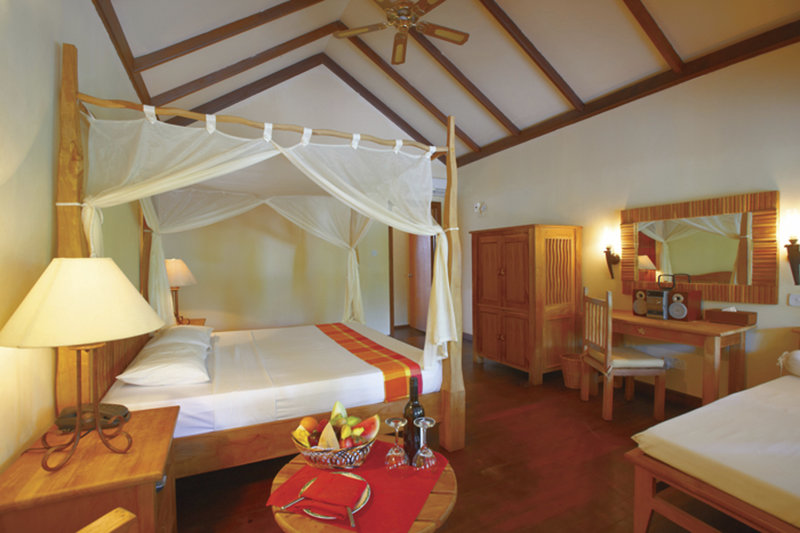 Filitheyo Island Resort 13