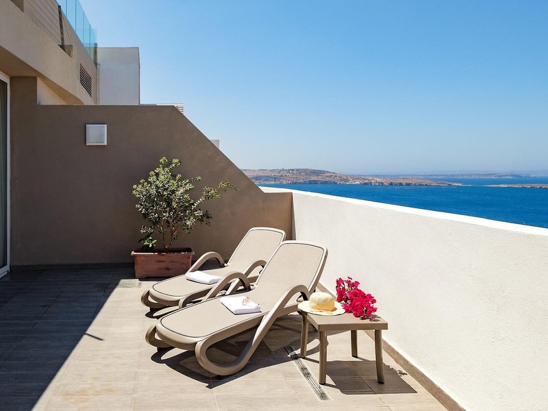 Mayflower Hotel Malta 40