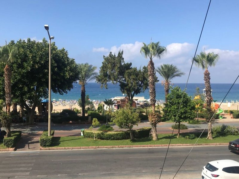 Kleopatra Golden Beach 6