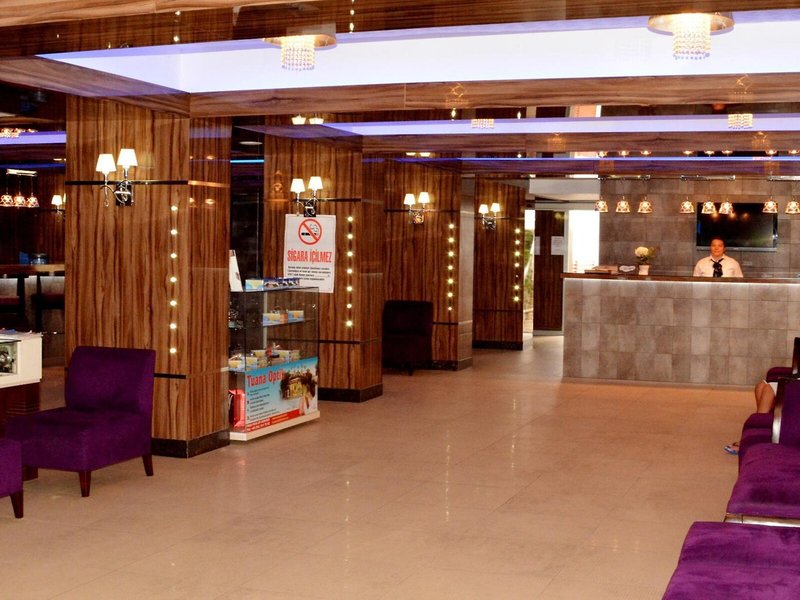 Kleopatra Golden Beach 13