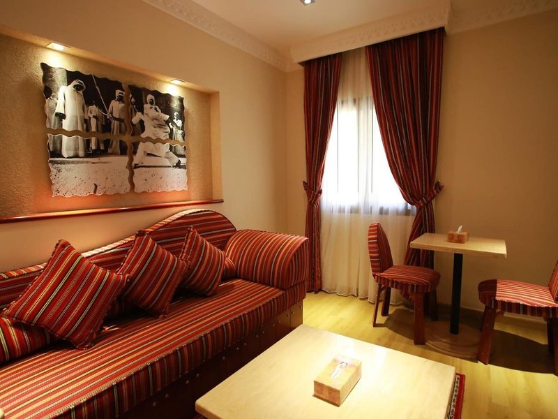 Al Liwan Suites Rawdat Al Khail 1