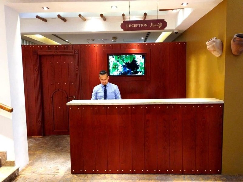 Al Liwan Suites Rawdat Al Khail 4