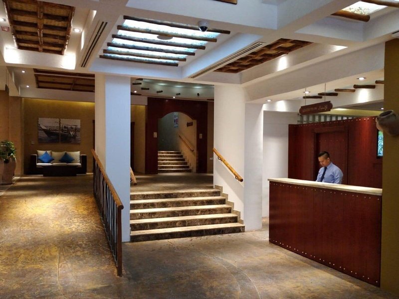 Al Liwan Suites Rawdat Al Khail 6