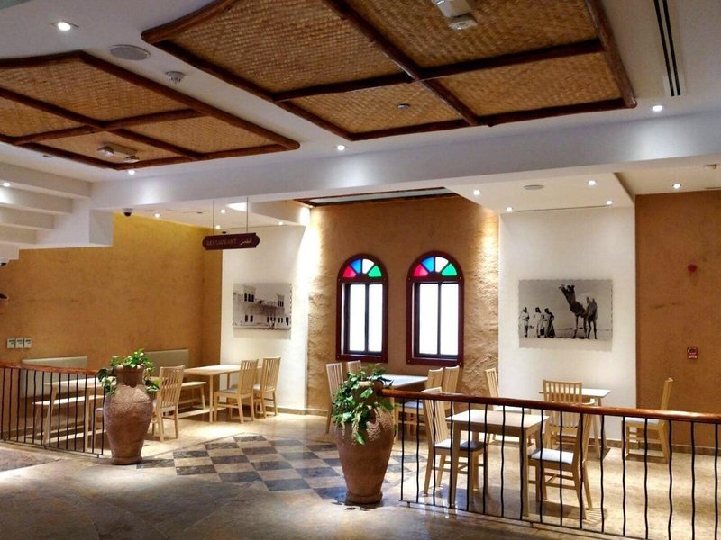 Al Liwan Suites Rawdat Al Khail 7