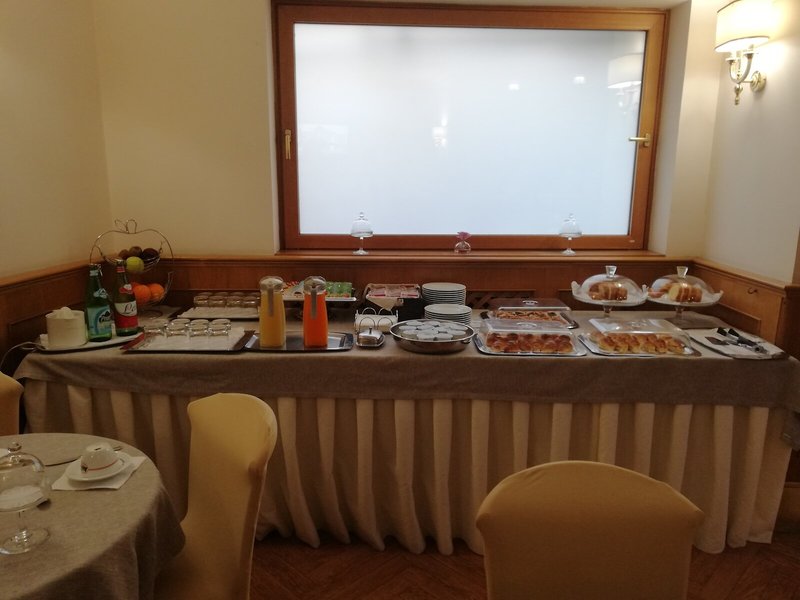 Leopardi 4 - Restaurant