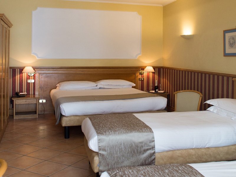 Leopardi 22 - Room Example