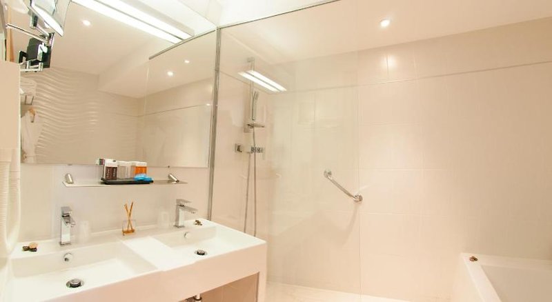 Hôtel Montaigne & Spa 4