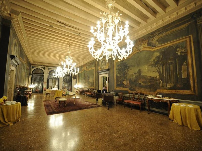 Ca' Sagredo Hotel 16