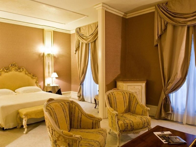 Ca' Sagredo Hotel 36