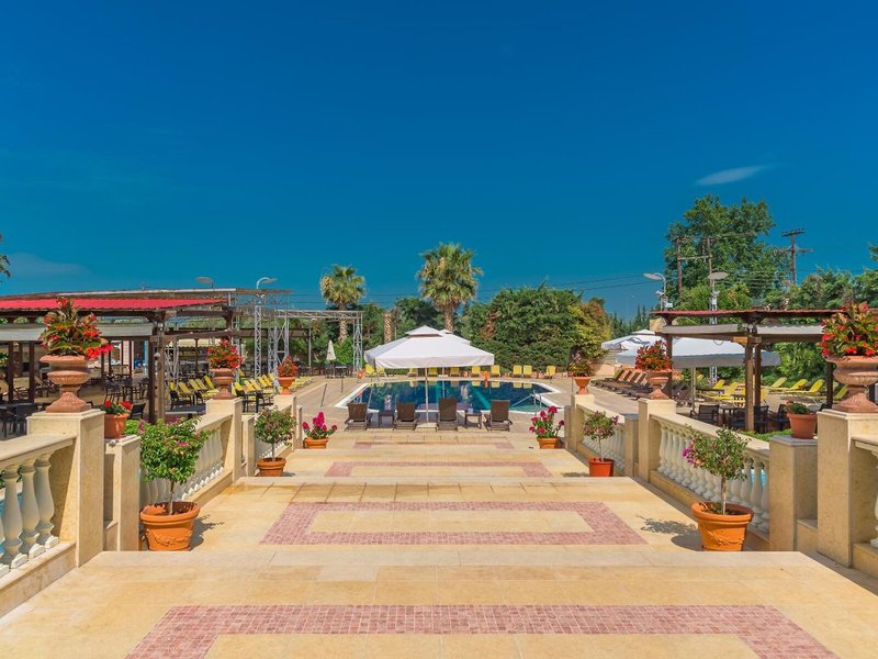 Avalon Hotel Thessaloniki 12