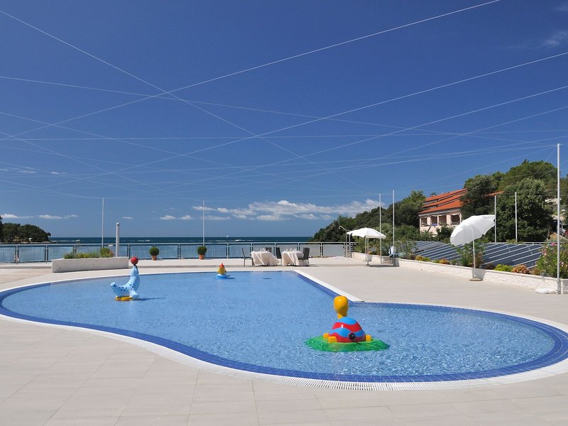 Maistra Camping Porto Sole Pitches 12