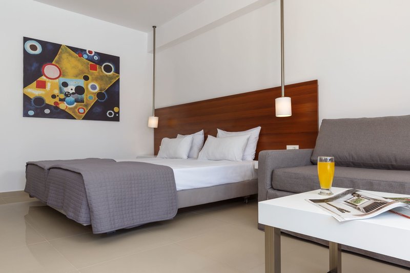 Costa Lindia Blue Star 30 - Room Example