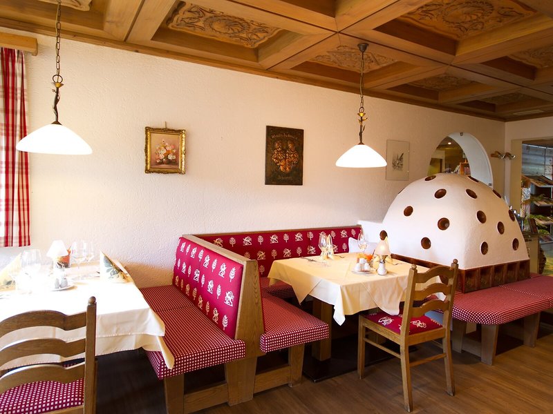 Ski-In-Ski-Out Hotel Berghof - Hotel Berghof 5