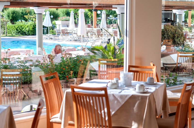 Apollo Beach Hotel 7