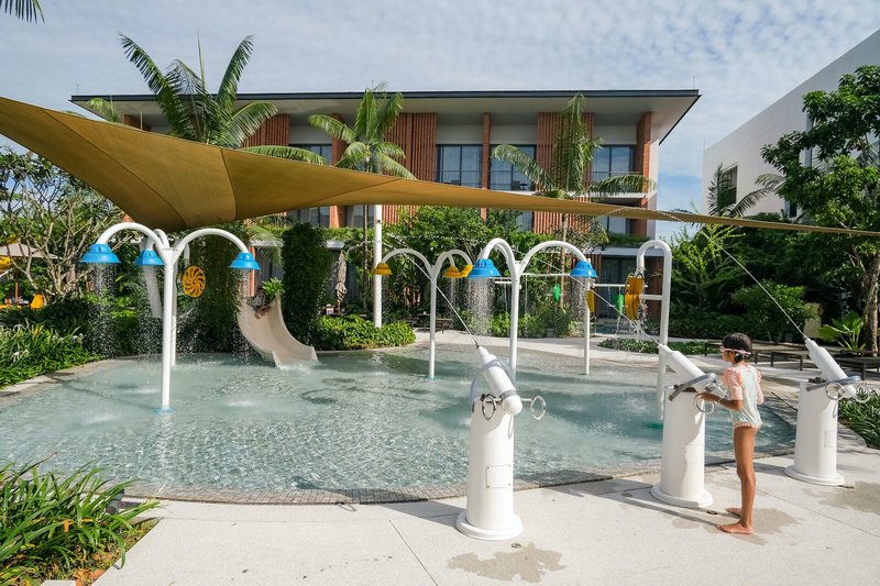 Pullman Khao Lak Resort 5