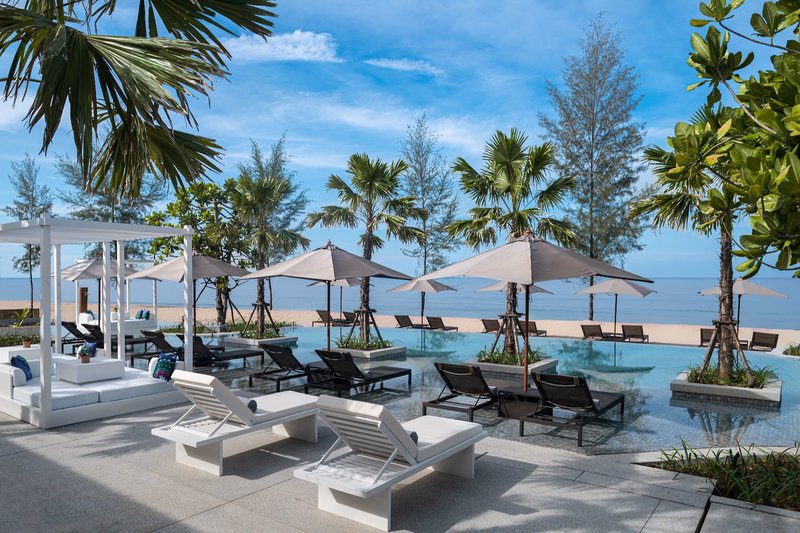 Pullman Khao Lak Resort 14