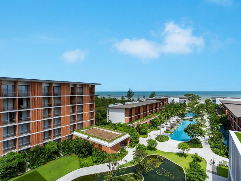 Pullman Khao Lak Resort 2