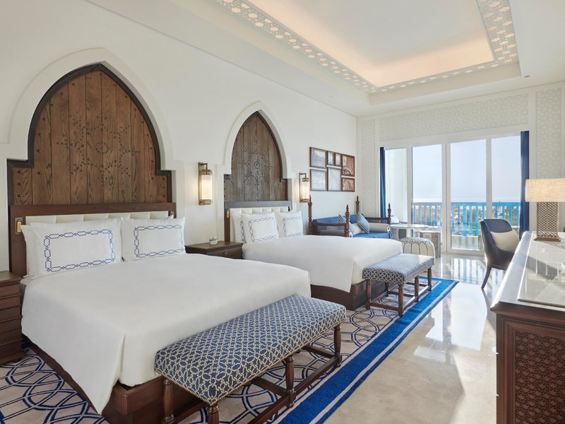 Hilton Salwa Beach Resort & Villas 20