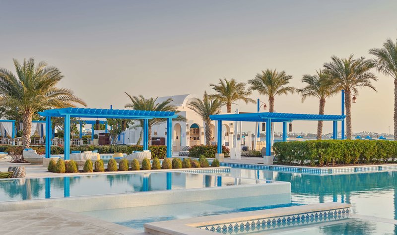 Hilton Salwa Beach Resort & Villas 6