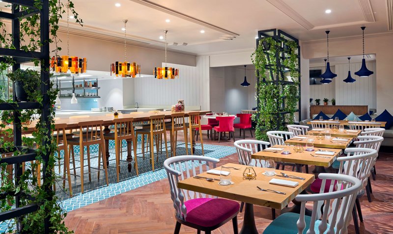 Hilton Salwa Beach Resort & Villas 14