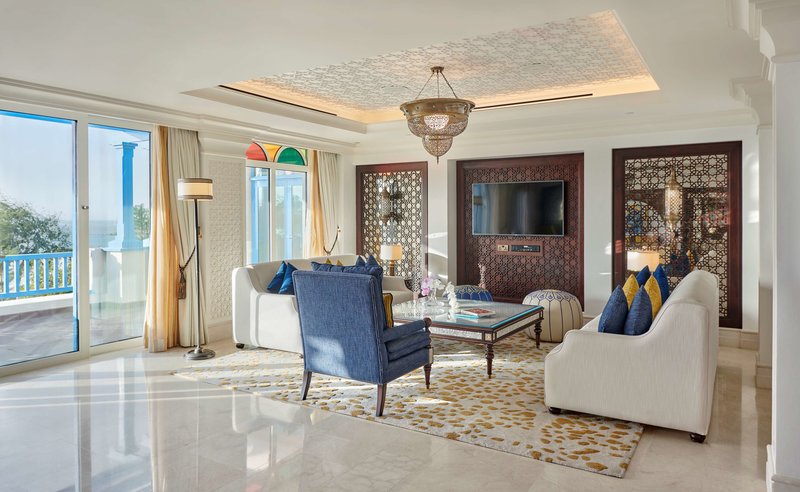 Hilton Salwa Beach Resort & Villas 23