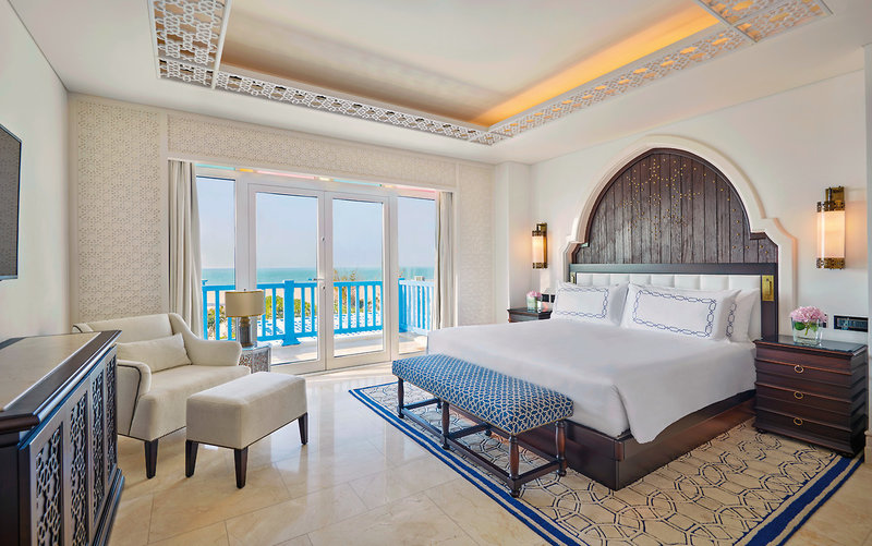 Hilton Salwa Beach Resort & Villas 5