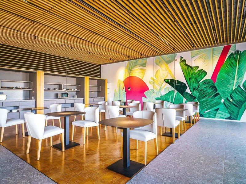 Cordial Santa Agueda 38