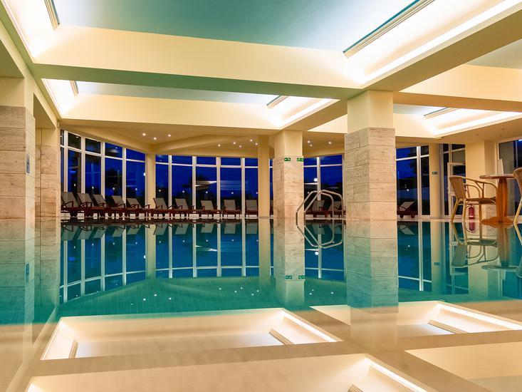 Blue Sea Beach Resort 8 - Indoor Pool