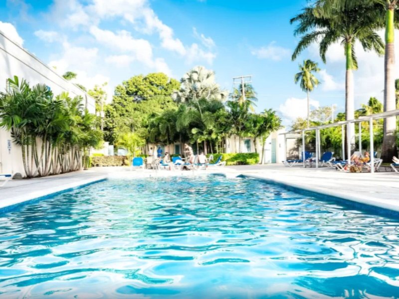 The Palms Resort 11