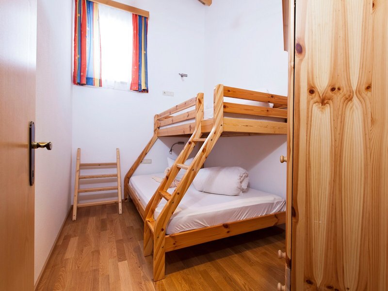 Appartements Kristall 10 - Room Example