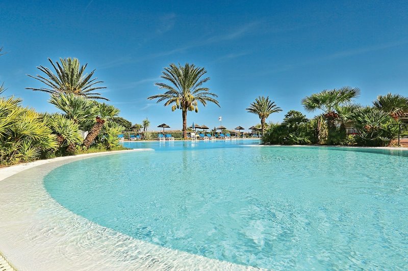 TH San Teodoro - Liscia Eldi Village 4