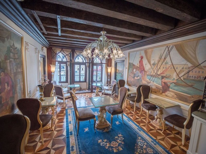 EGO' Residence 3