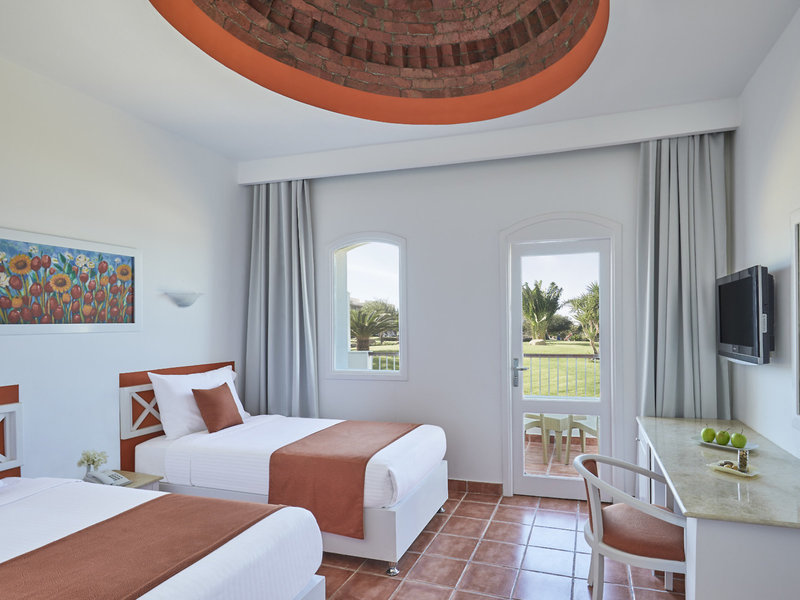 TUI SUNEO Reef Marsa 27