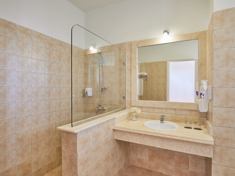 TUI SUNEO Reef Marsa 28